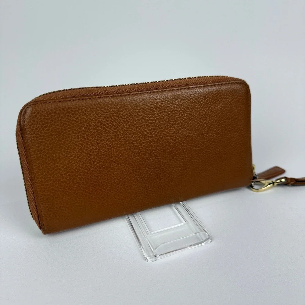 Kenneth Cole New York Brown Pebble Leather Zip Around Wristlet Wallet Organizer‎